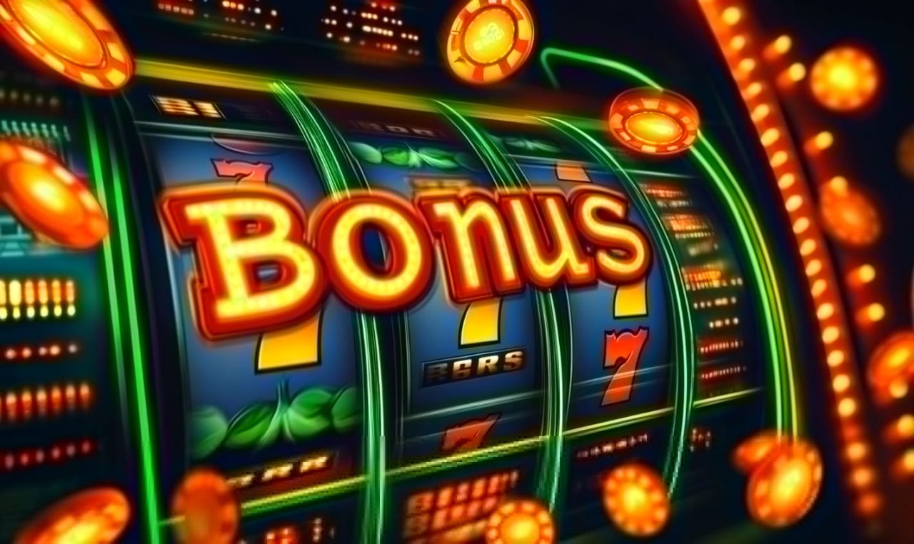 yu95 Jackpot Slot ဆုကြီးကျပြီး ကစားသူဝမ်းသာနေသောပုံ